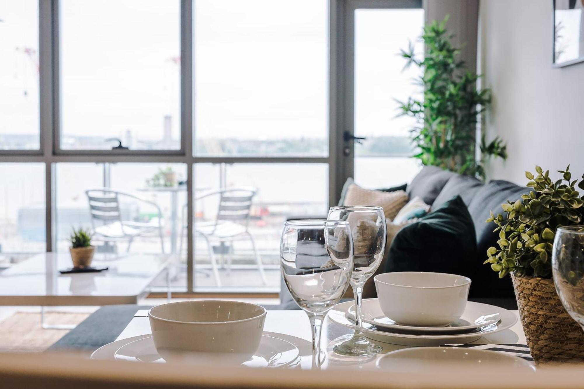 ليفربول Host & Stay - The Waterfront Hideaway المظهر الخارجي الصورة